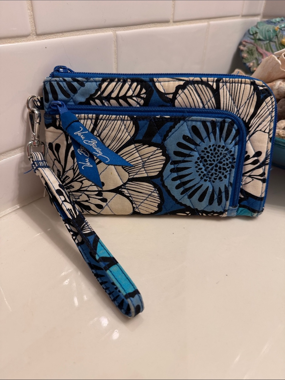 Vera Bradley Blue Black Cream Floral Wristlet Wallet